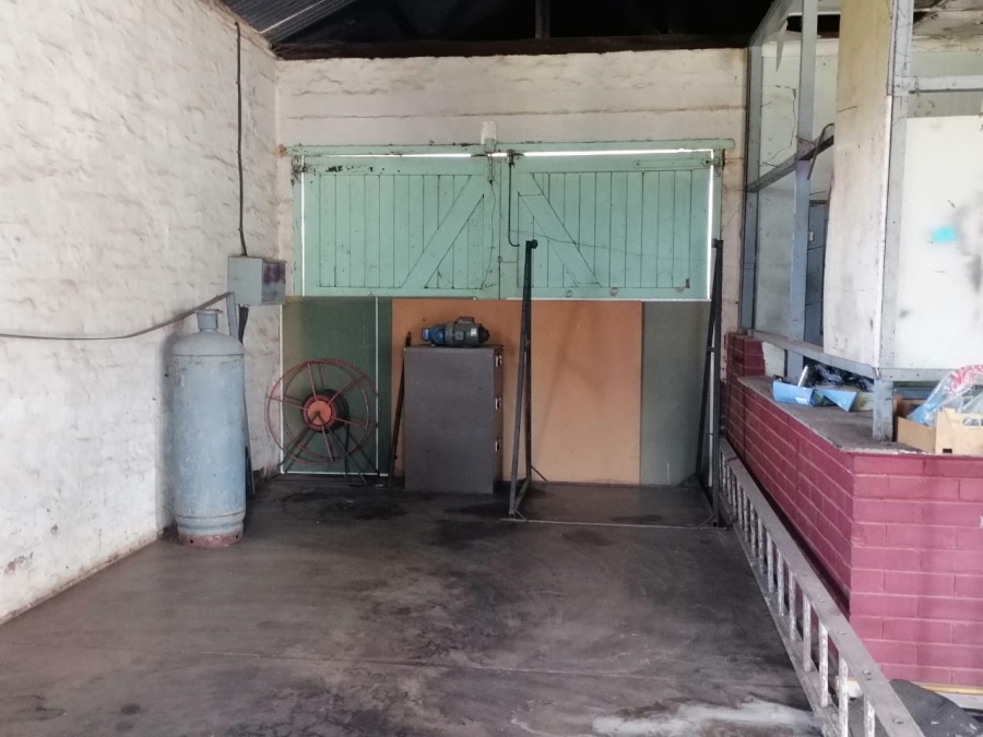 Commercial Property for Sale in Olifantshoek North West